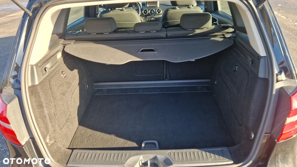 Mercedes-Benz Klasa B - 21