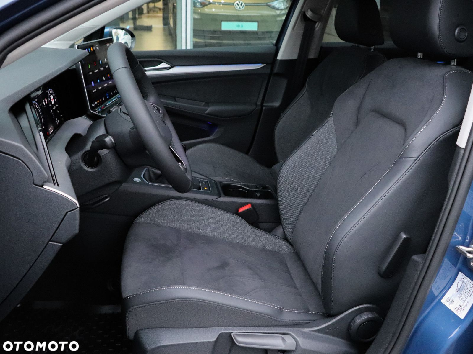 Volkswagen Golf - 11