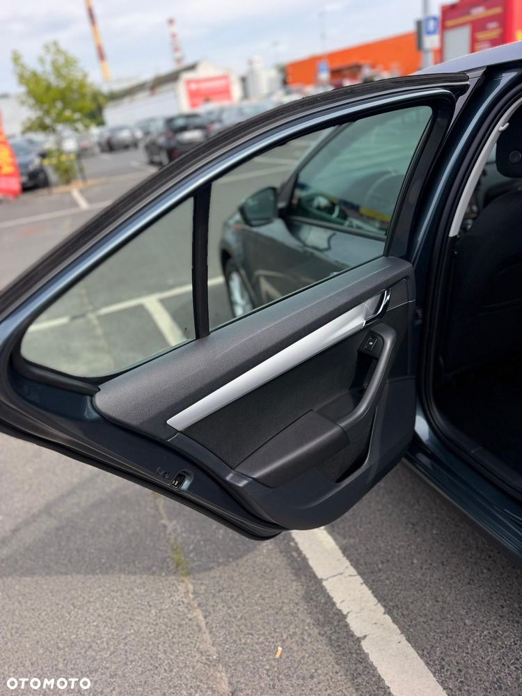 Skoda Octavia 1.0 TSI Ambition DSG - 14