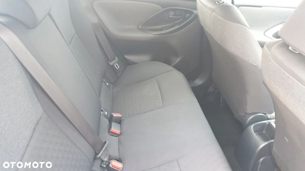 Toyota Yaris 1.5 Comfort CVT - 17