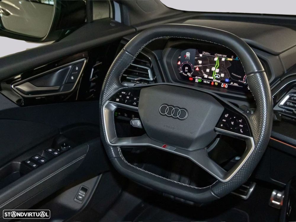 Audi Q4 e-tron - 9