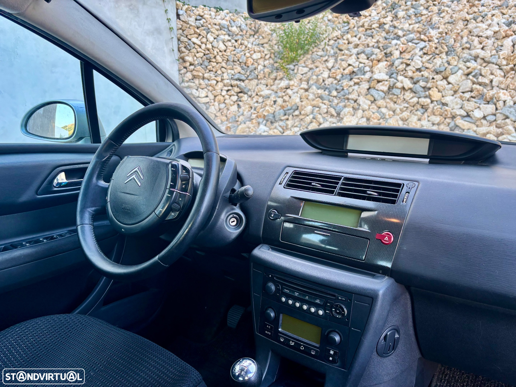 Citroën C4 1.6 HDi SX - 27