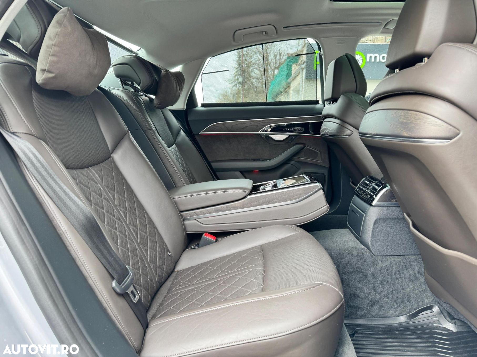 Audi A8 - 32