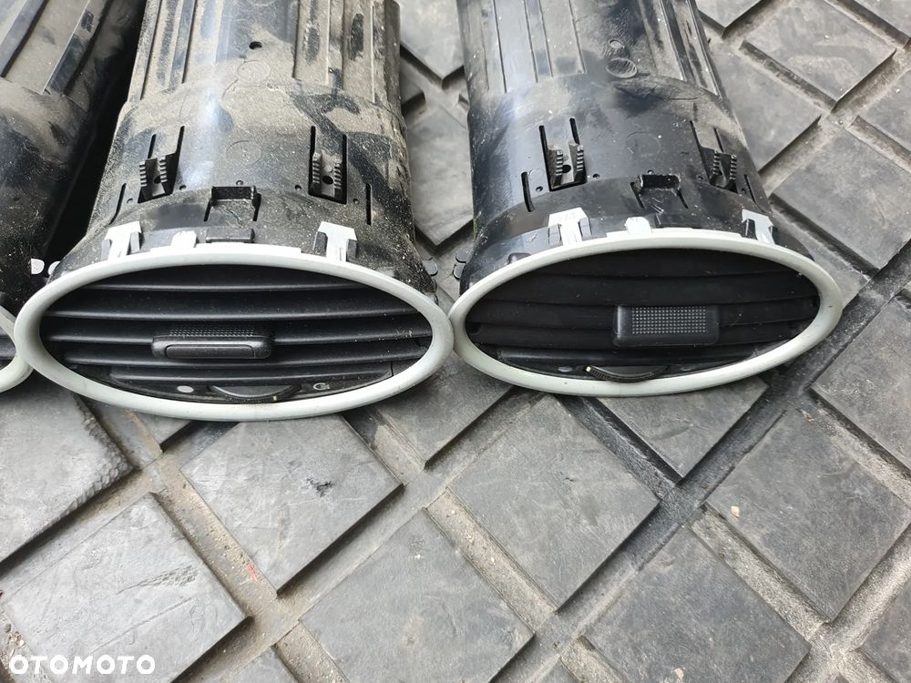 FORD FOCUS MK2 KRATKI NAWIEWU WLOTY POWIETRZA 4M51-A014L21 POSIADAM 7 SZT - 5