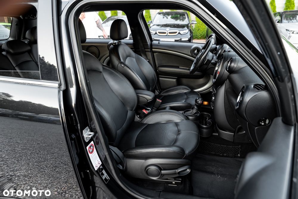 MINI Countryman - 25