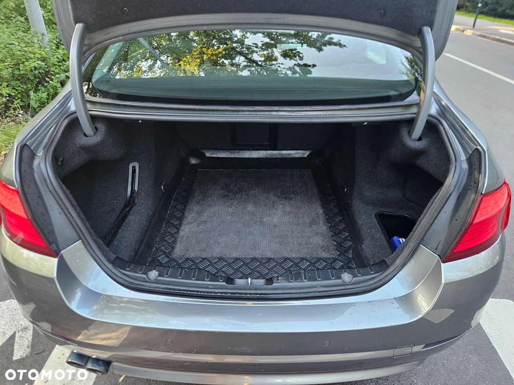 BMW Seria 5 - 8