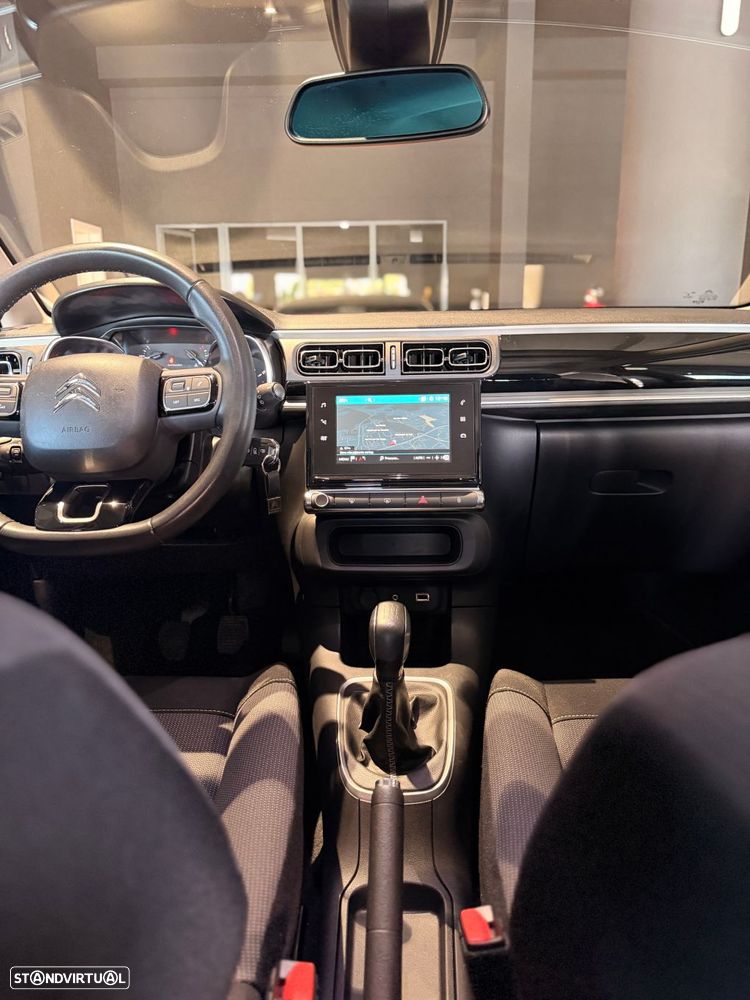 Citroën C3 1.2 PureTech Shine - 32