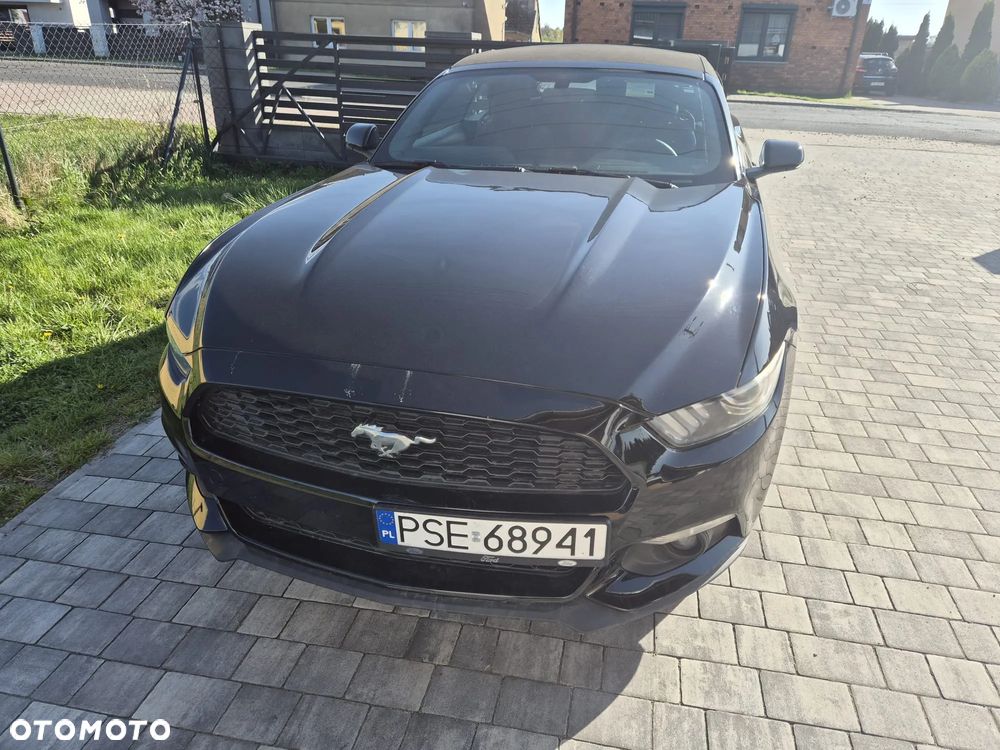Ford Mustang 3.7 V6 - 8