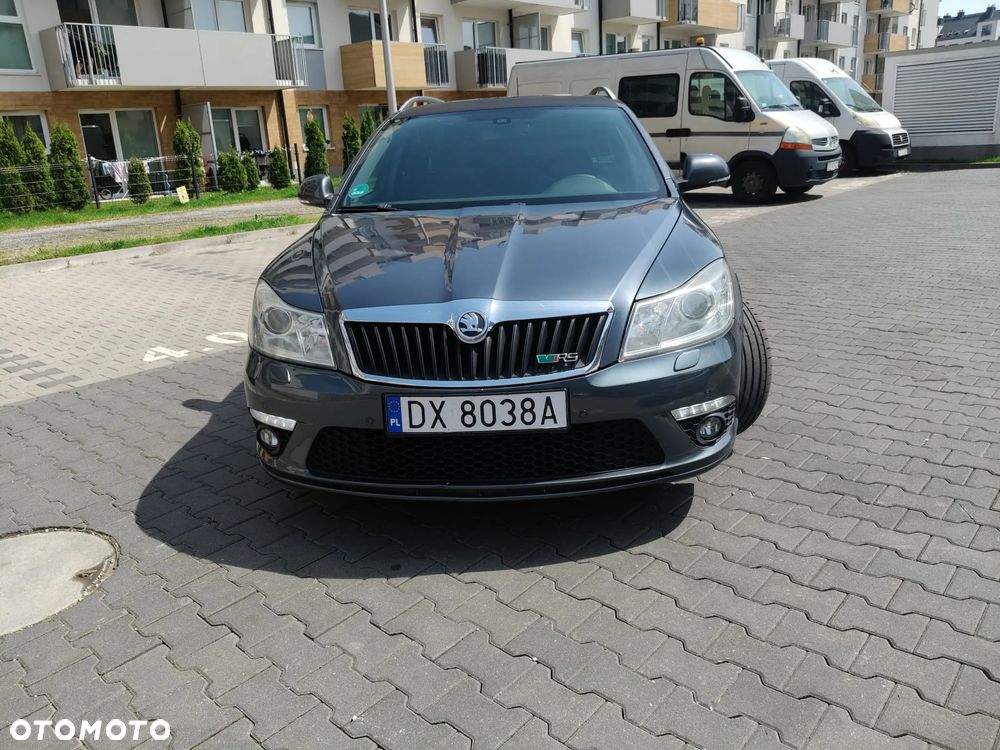 Skoda Octavia 2.0 TDI RS DSG - 3