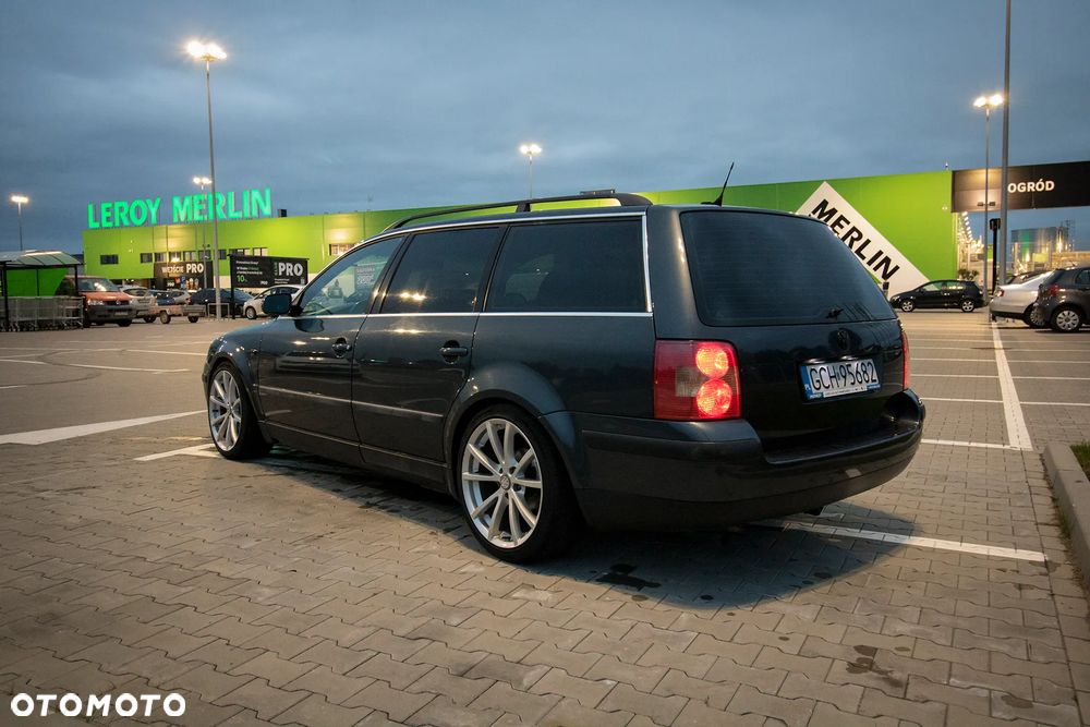 Volkswagen Passat - 24