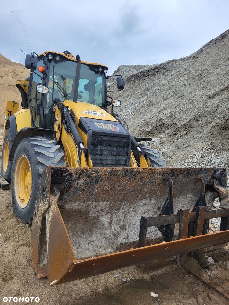 Caterpillar 444 - 1
