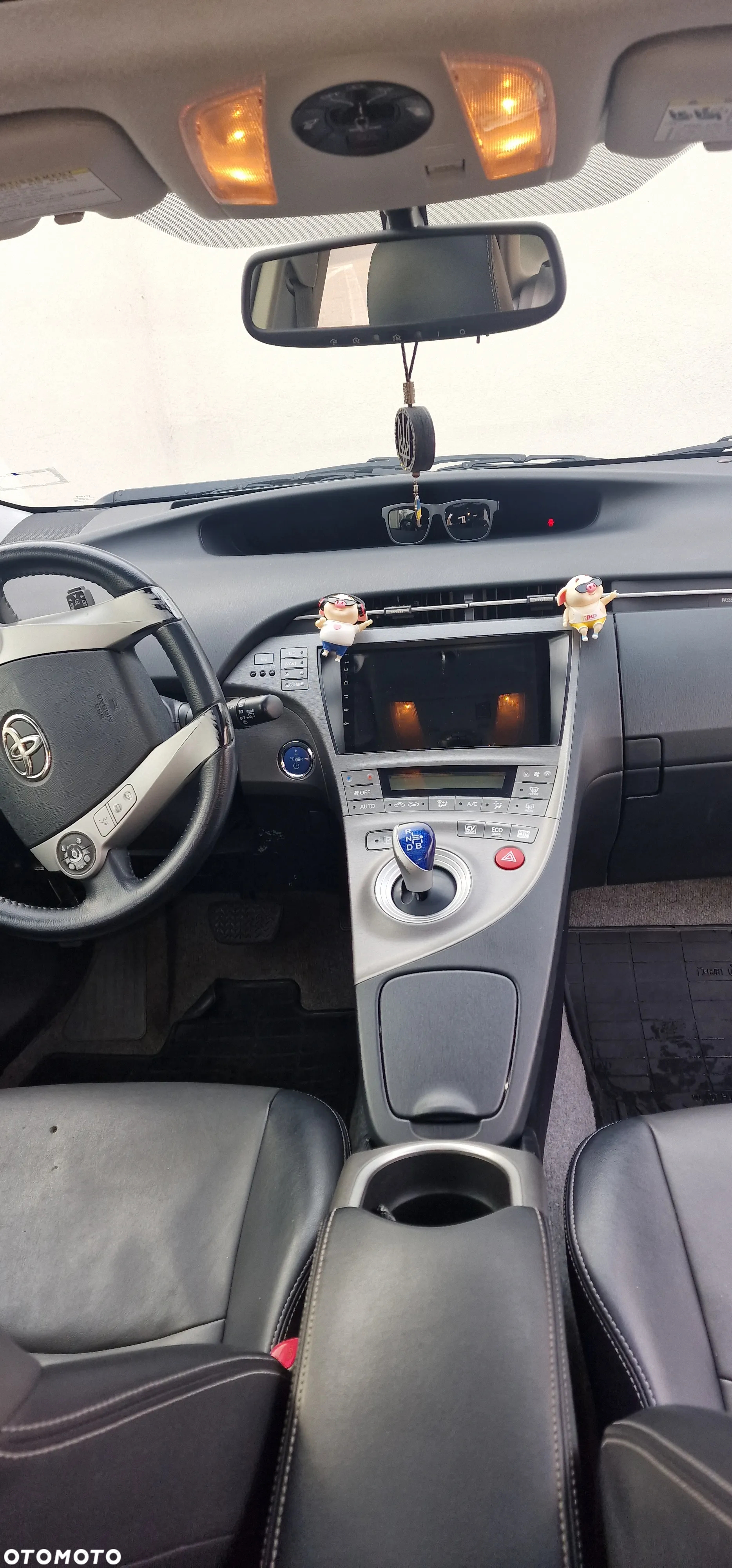 Toyota Prius - 18