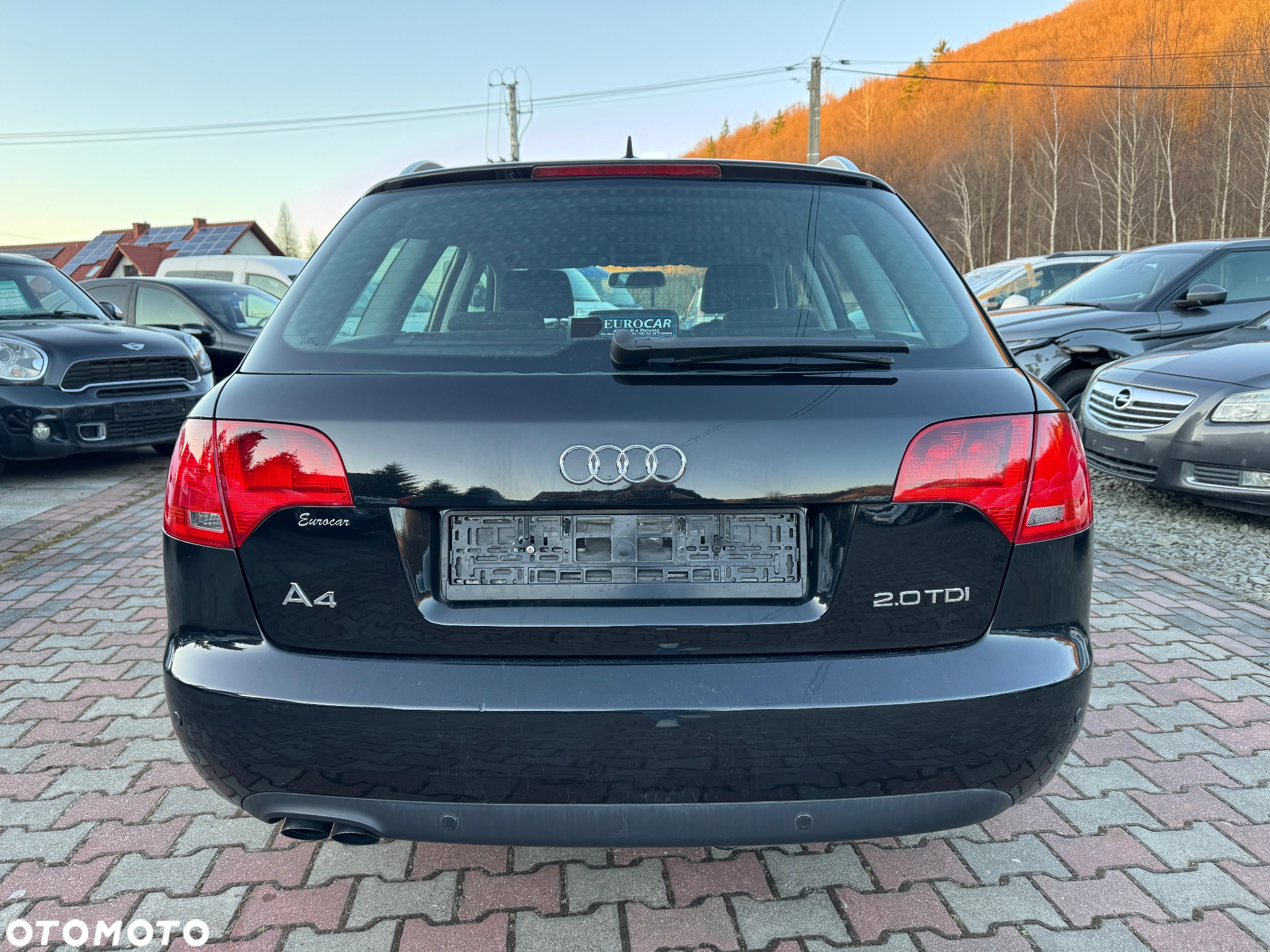 Audi A4 Avant 2.0 TDI - 4