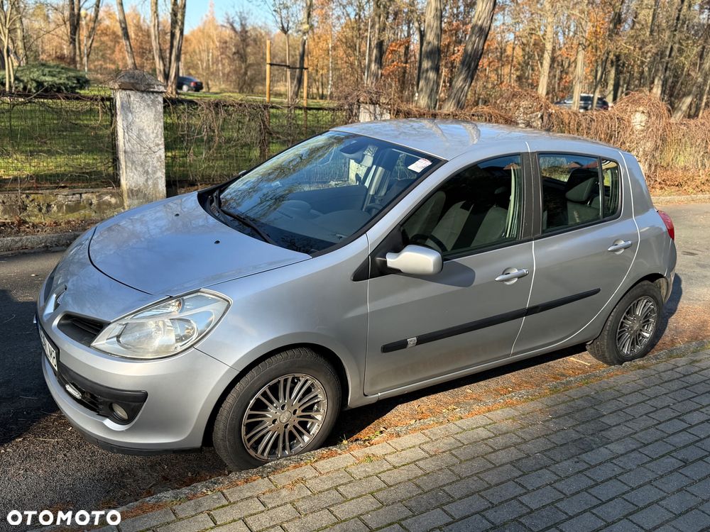 Renault Clio 1.5 dCi Dynamique - 3