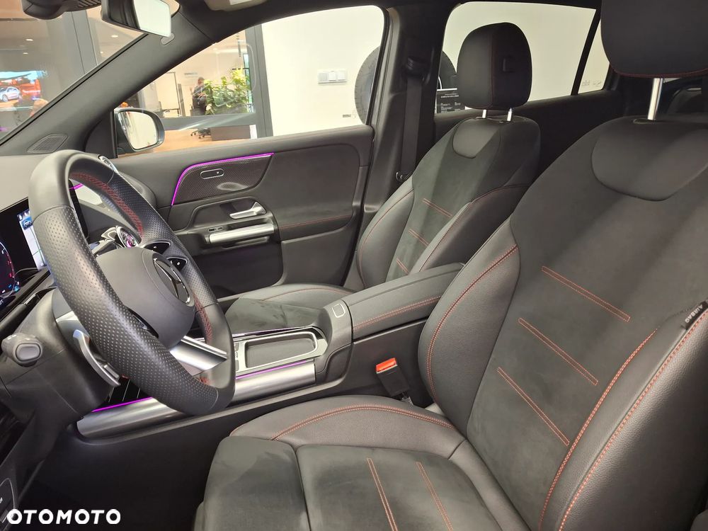 Mercedes-Benz GLA 200 mHEV AMG Line 7G-DCT - 11