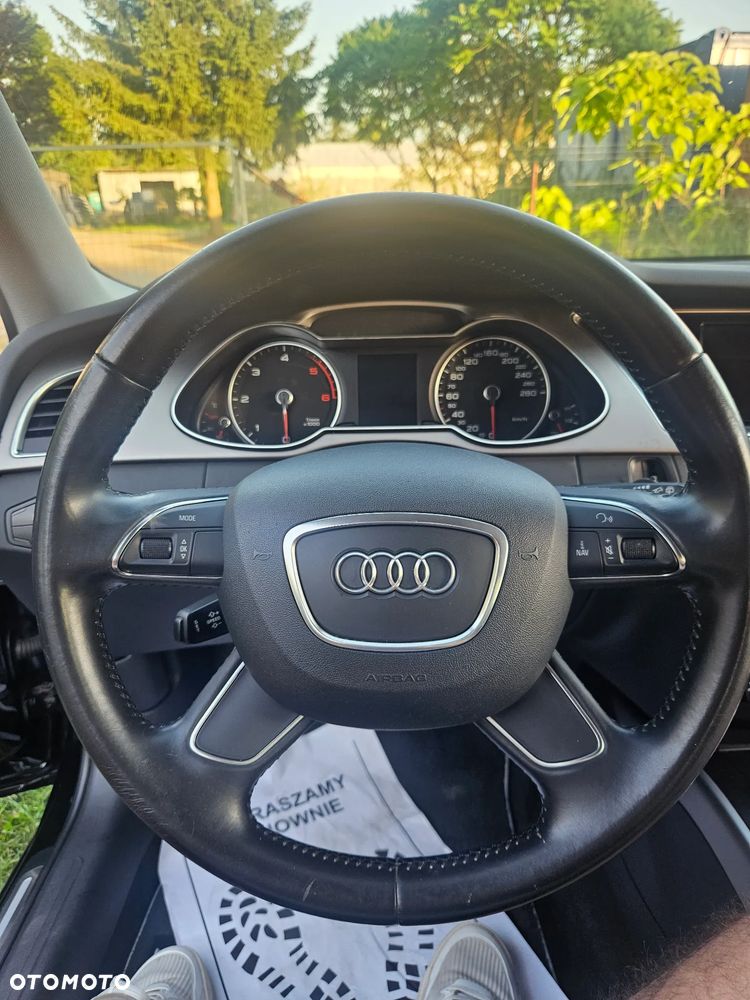 Audi A4 Avant 2.0 TDI DPF Ambiente - 34