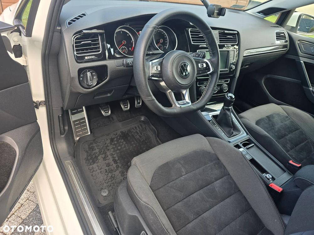 Volkswagen Golf 2.0 TDI BMT Highline - 19