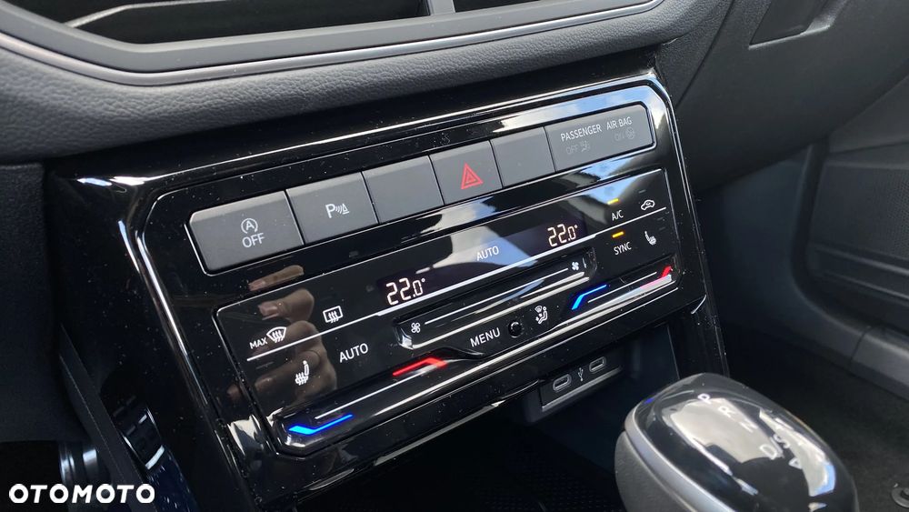 Volkswagen T-Cross 1.5 TSI ACT R-Line Plus DSG - 17
