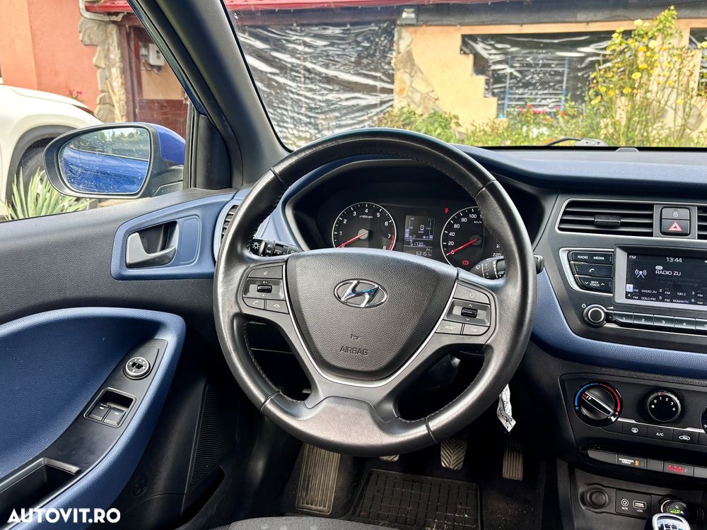 Hyundai i20 1.25 84CP M/T Comfort - 14