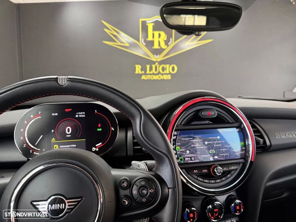 MINI 3 Portas John Cooper Works GP - 20