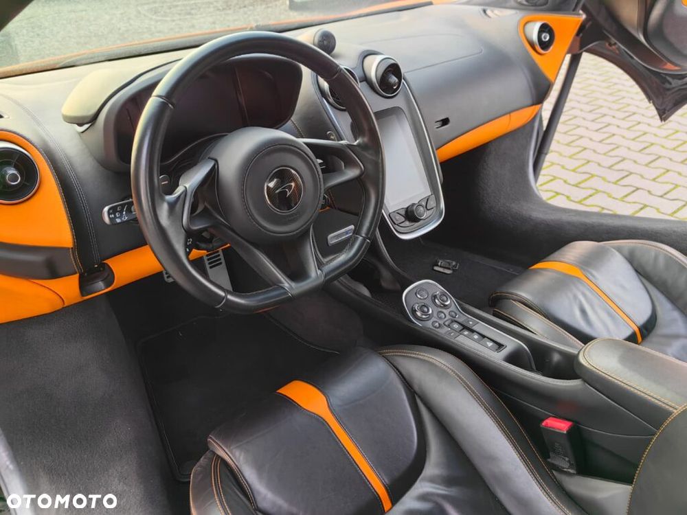McLaren Inny - 37