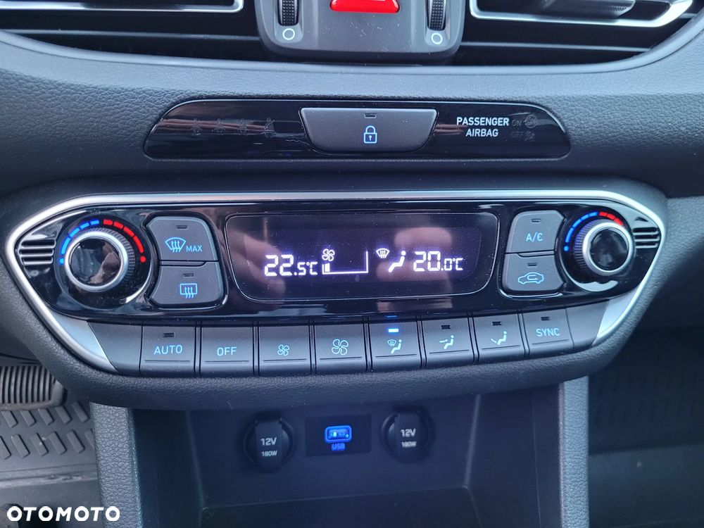 Hyundai i30 1.0 T-GDI DCT EDITION 30+ - 8