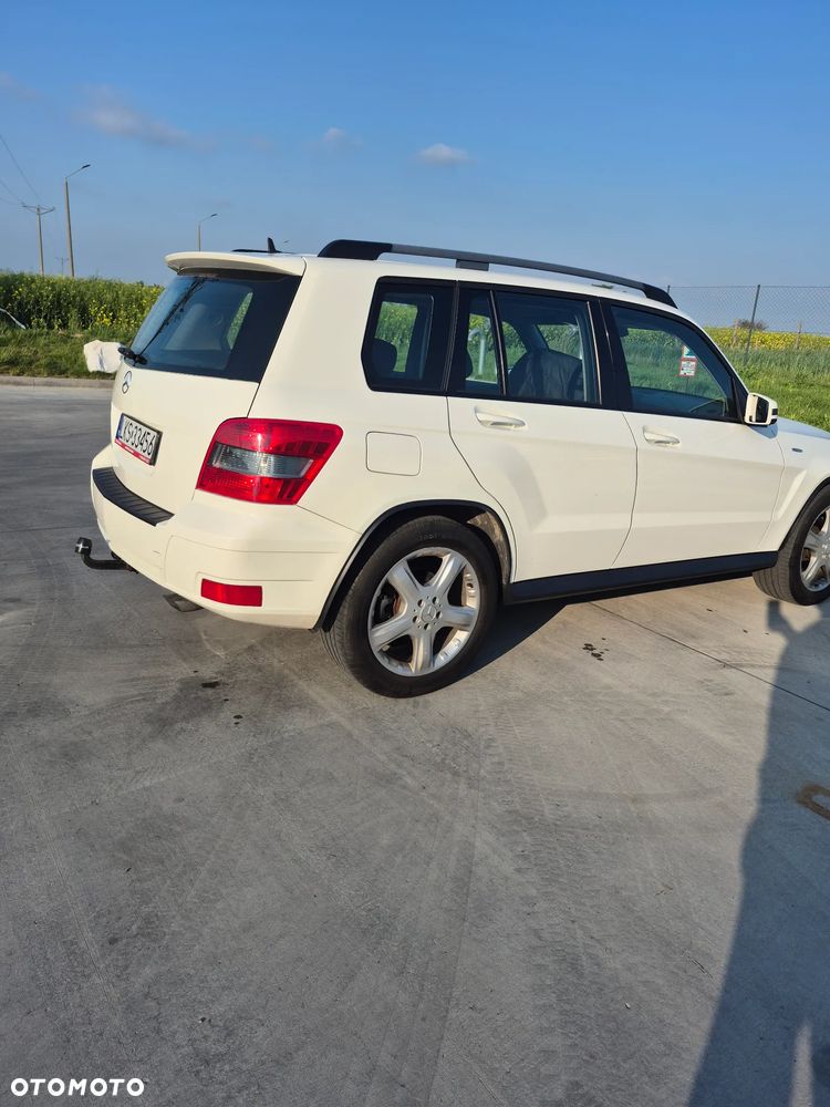 Mercedes-Benz GLK 220 CDI DPF 4Matic BlueEFFICIENCY 7G-TRONIC SPORT EDITION - 5