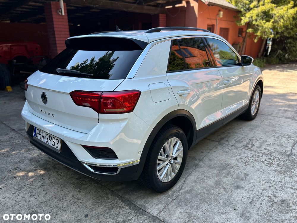 Volkswagen T-Roc - 4