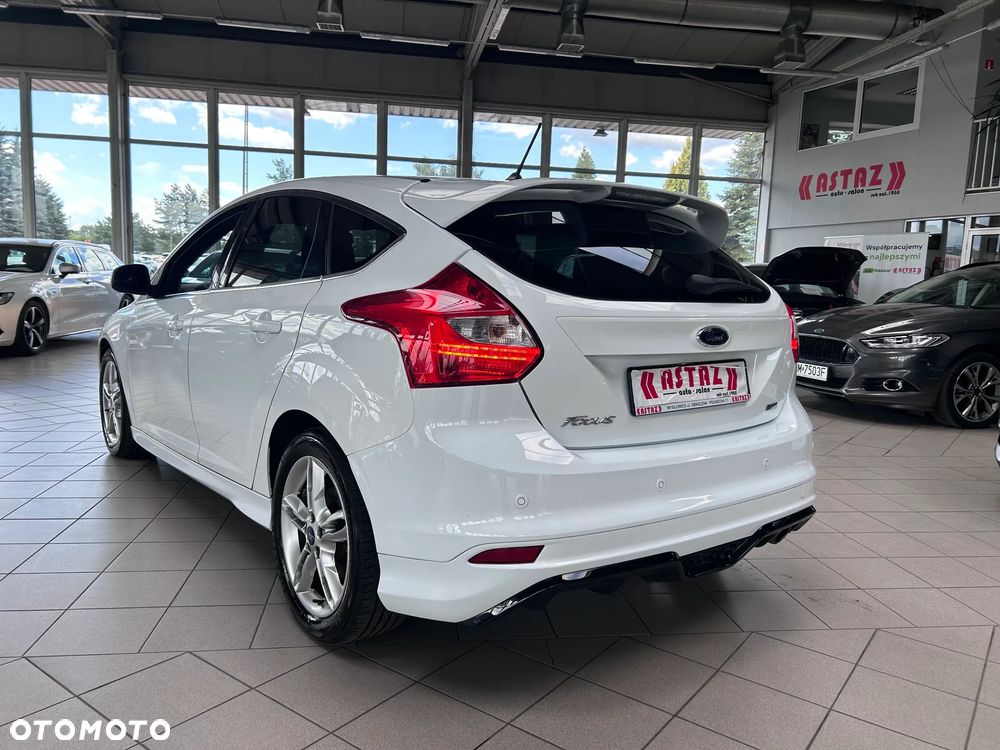 Ford Focus 1.6 EcoBoost Start-Stopp-System Titanium - 8