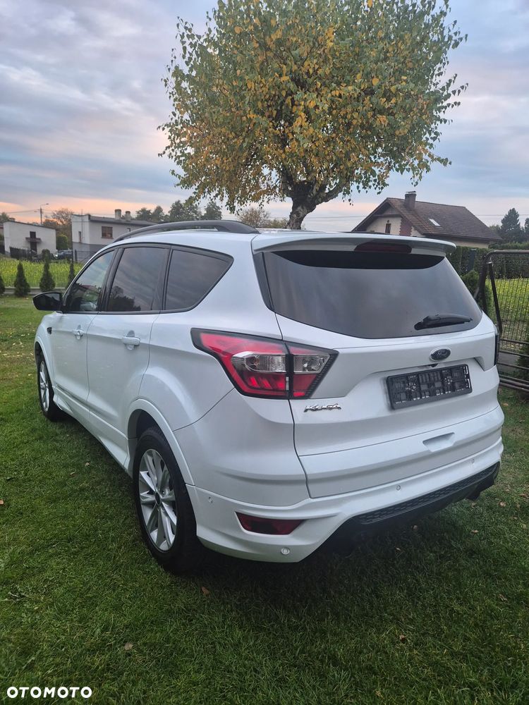 Ford Kuga - 3