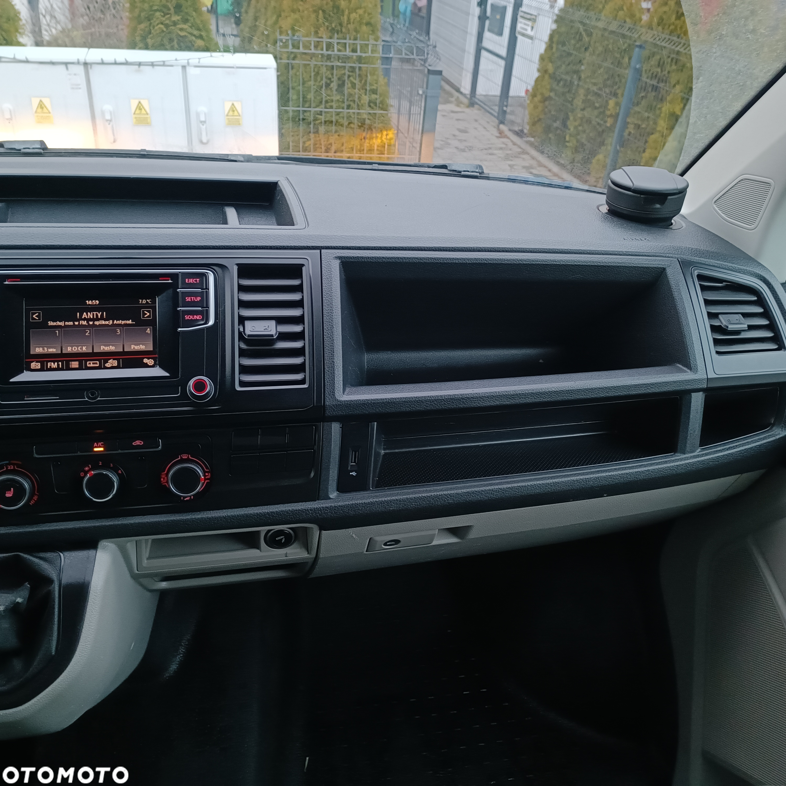 Volkswagen Transporter - 6