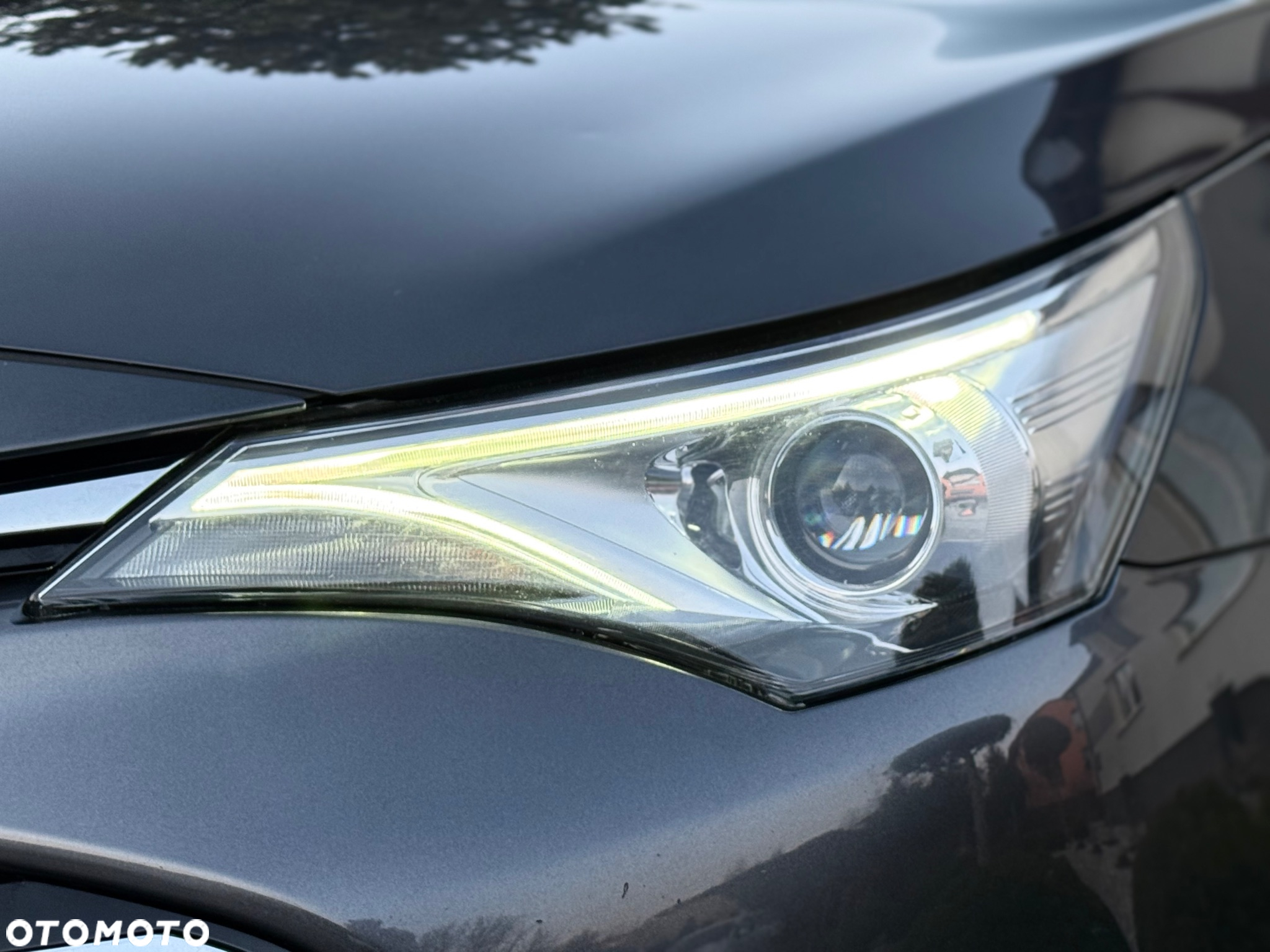 Toyota Avensis Touring Sports 1.8 Edition S+ - 30