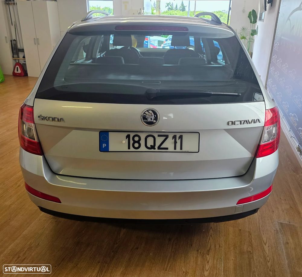 Skoda Octavia Break 1.6 TDi Style - 10