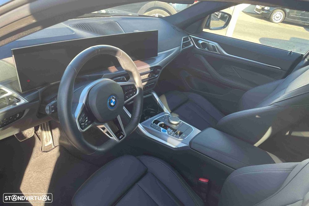 BMW i4 eDrive40 Pack Desportivo M - 7