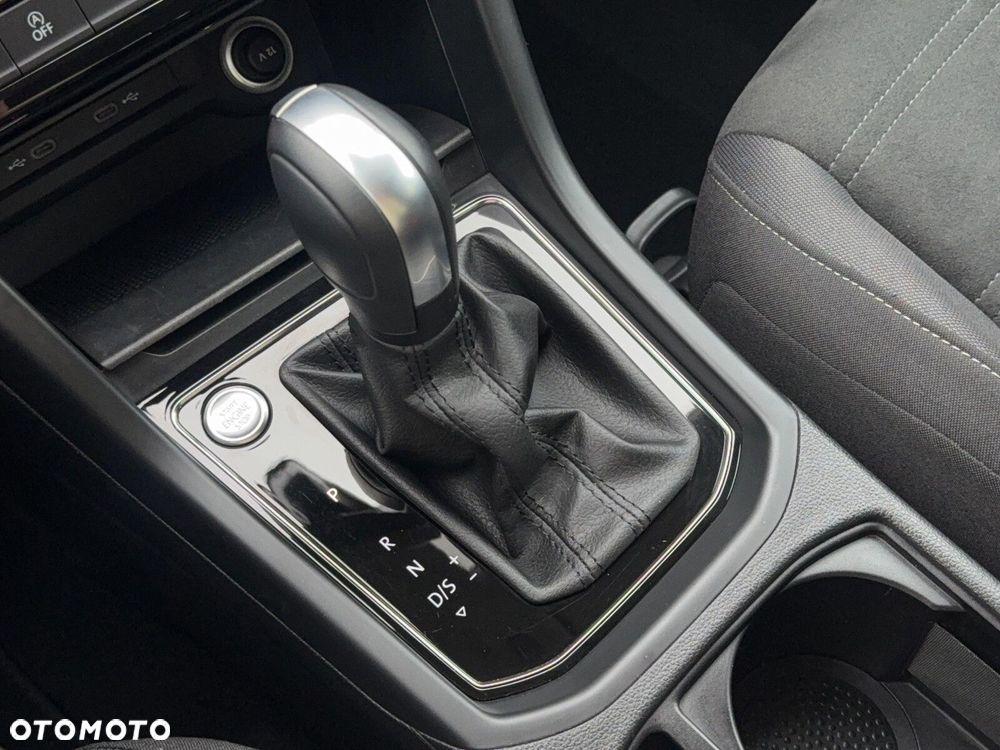 Volkswagen Touran 2.0 TDI BMT Highline DSG - 24