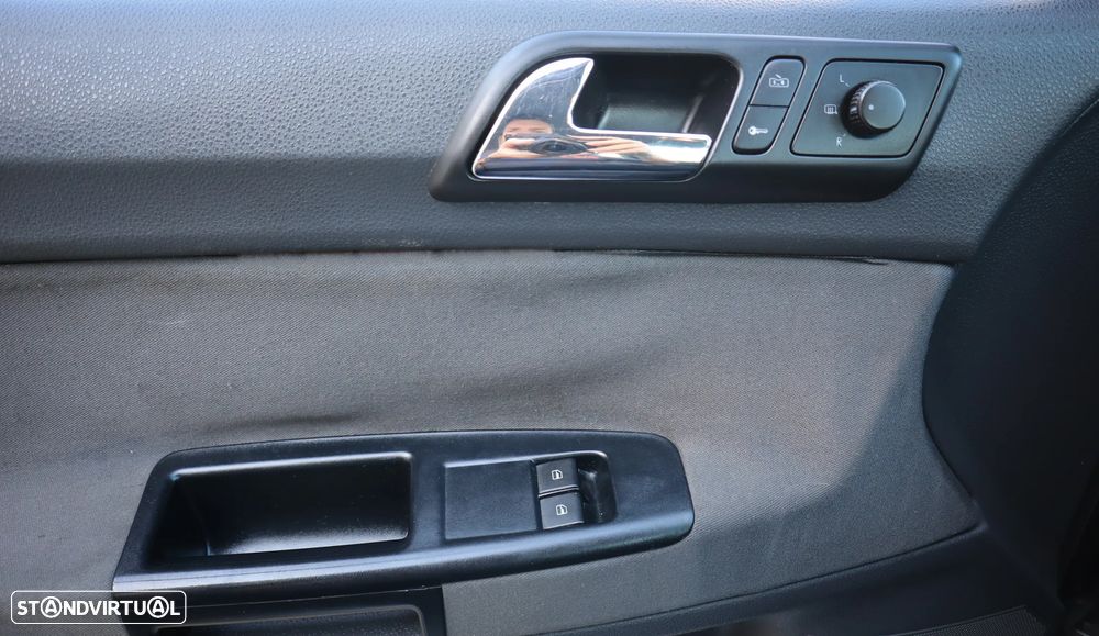 VW Polo 1.4 TDi Confortline - 17