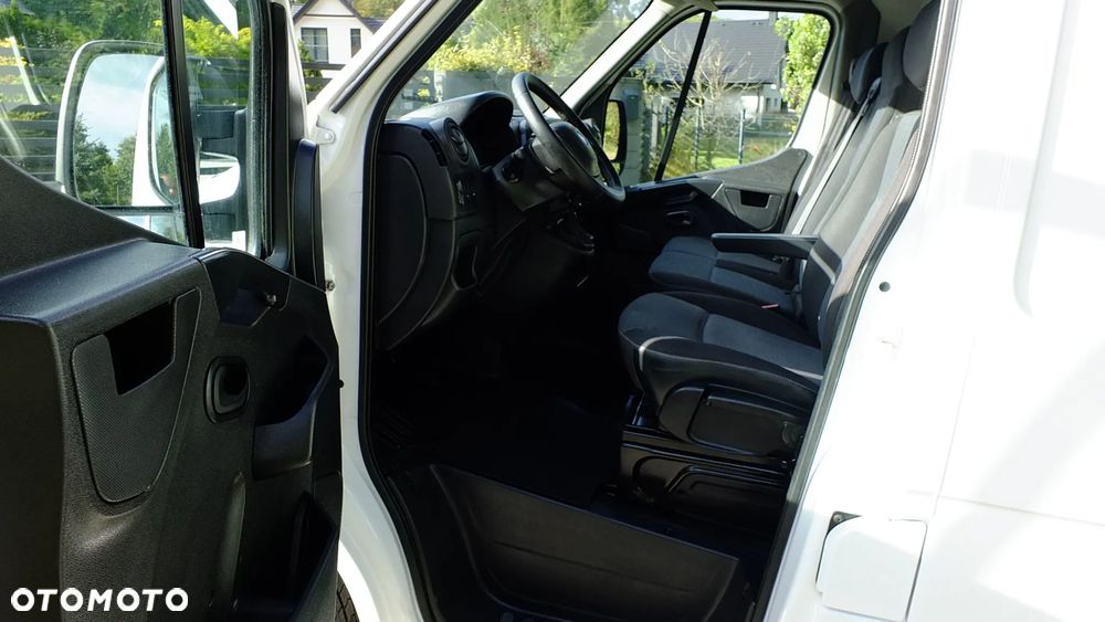 Renault Master - 16