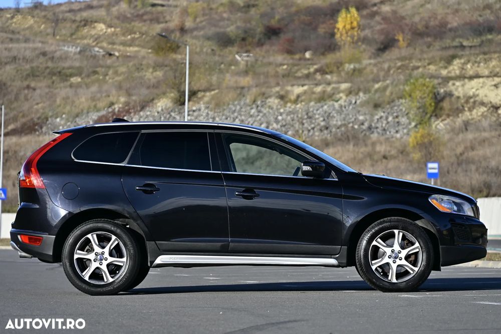 Volvo XC 60 D5 AWD Aut. Summum - 6