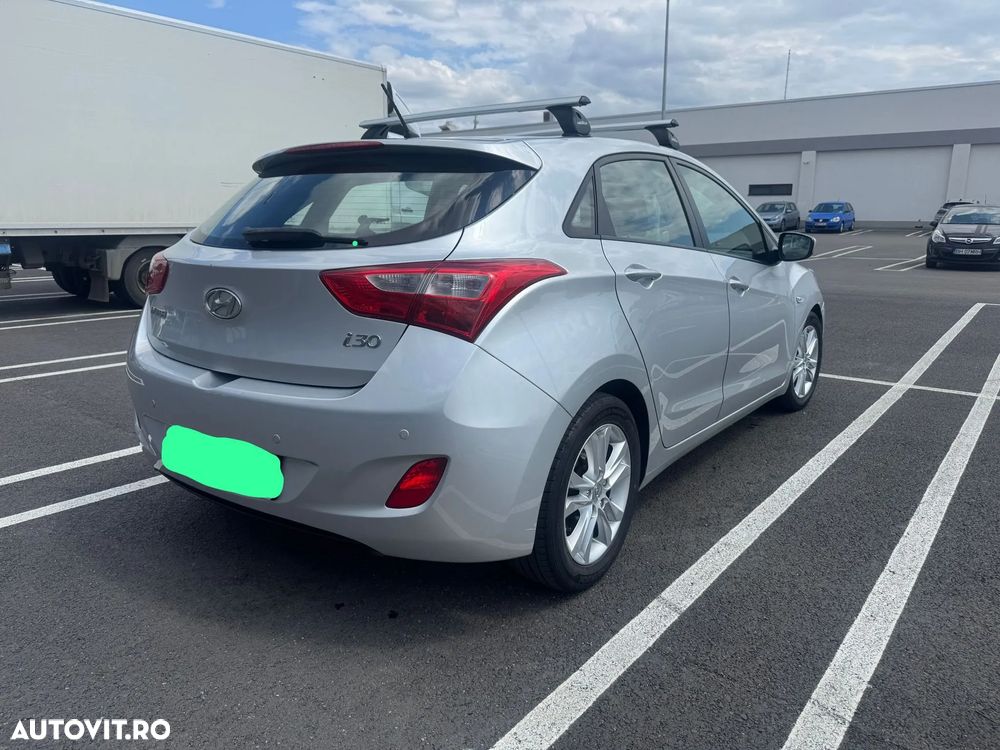 Hyundai i30 1.6 GDI Aut. Highway Heat+ - 5