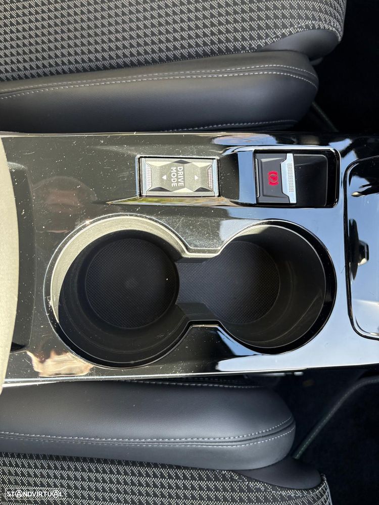 Peugeot 2008 BlueHDi 130 EAT8 GT - 14