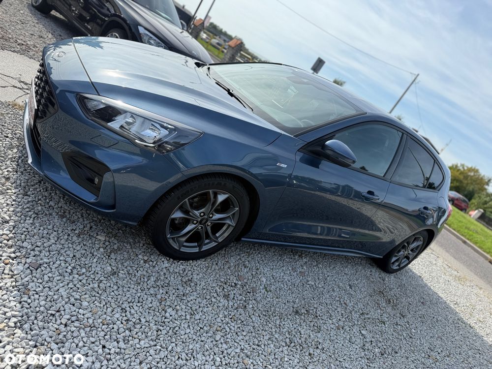 Ford Focus 1.0 EcoBoost ST-Line - 28