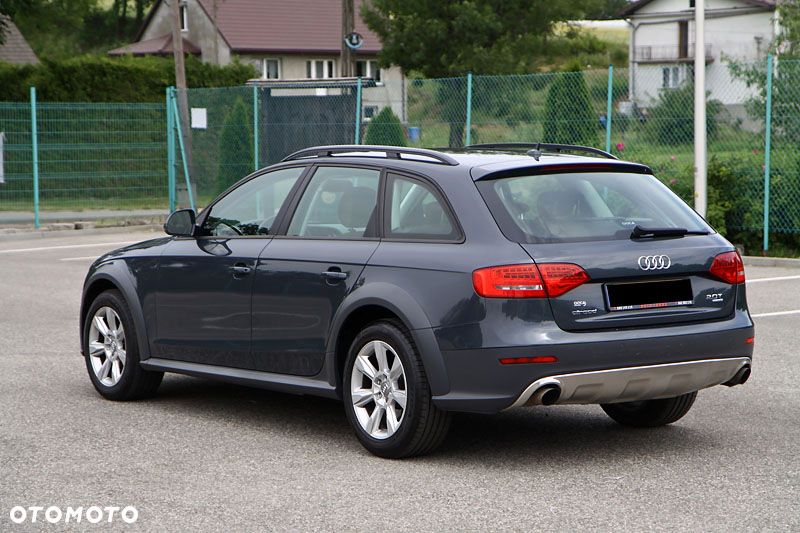 Audi A4 Allroad 2.0 TFSI Quattro S tronic - 4