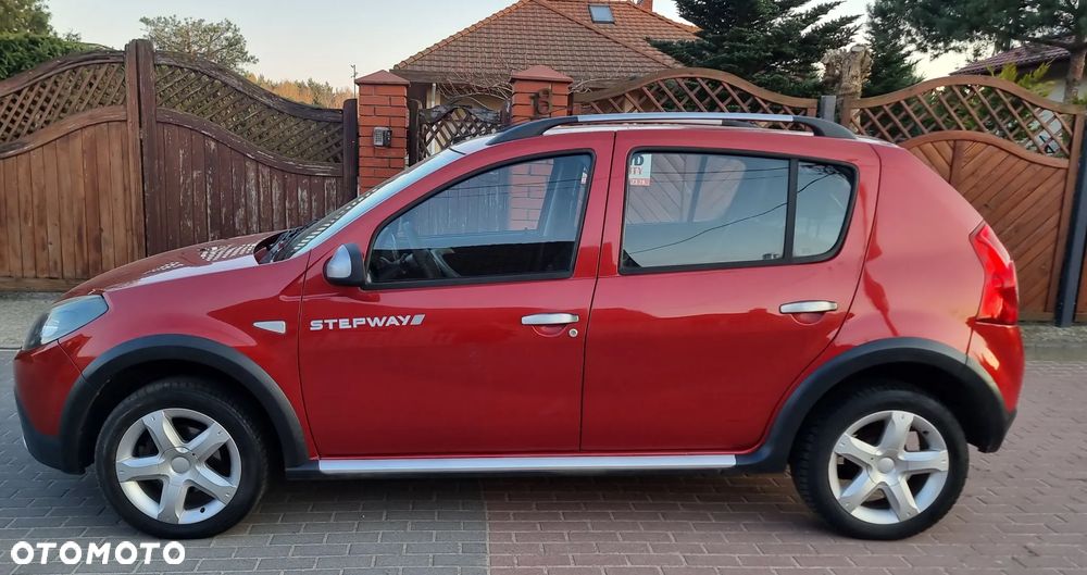 Dacia Sandero Stepway 1.6 - 4