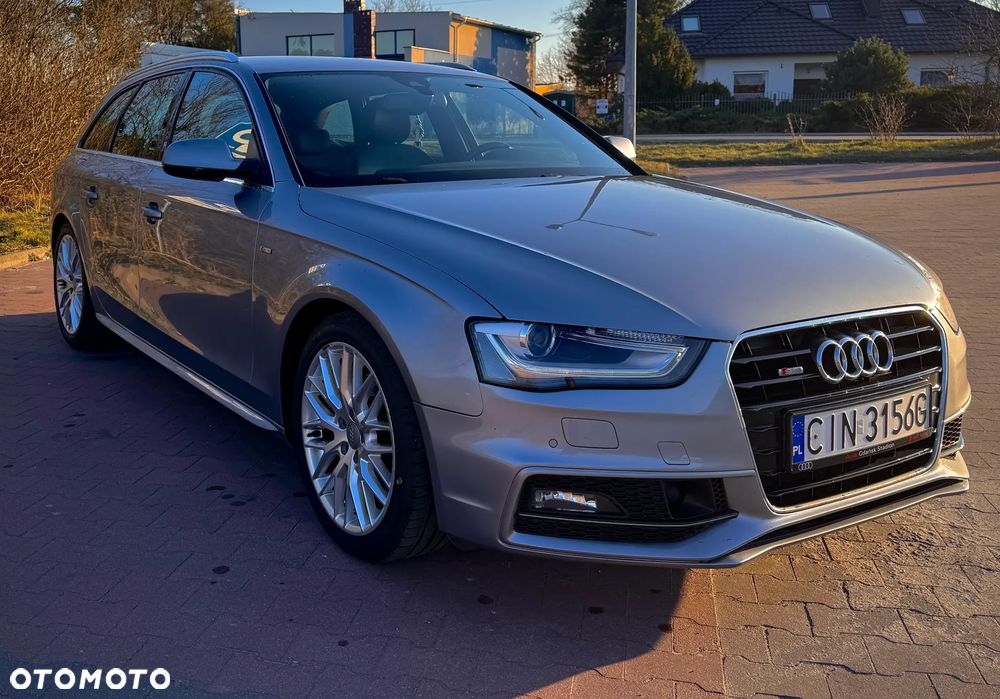 Audi A4 Avant - 1