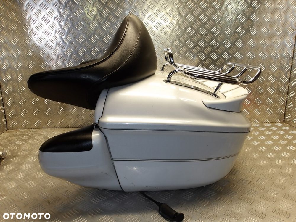 Kufer centralny kompletny YAMAHA XVZ 1300 ROYAL STAR VENTURE 99-13r   PN. 4XY-W2846-00 - 13