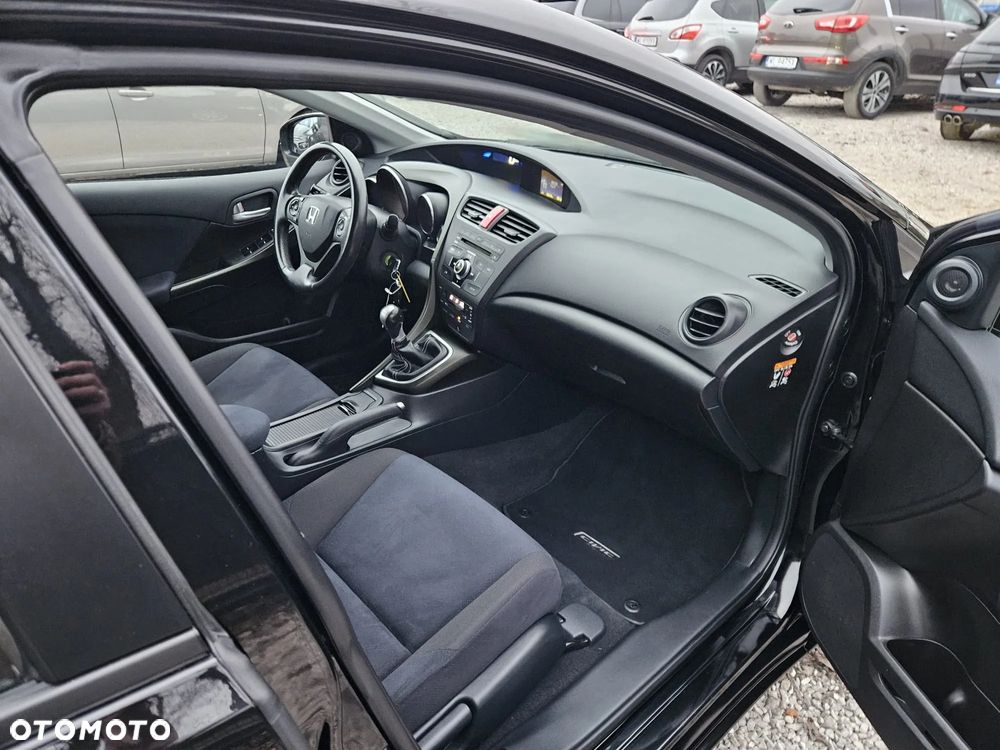 Honda Civic 1.4 i-VTEC Sport - 27