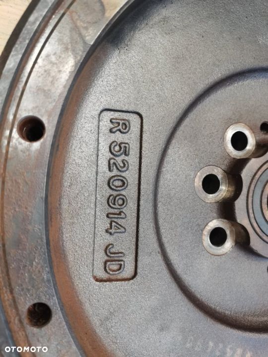 Koło zamachowe R520914 Claas Axion - 7