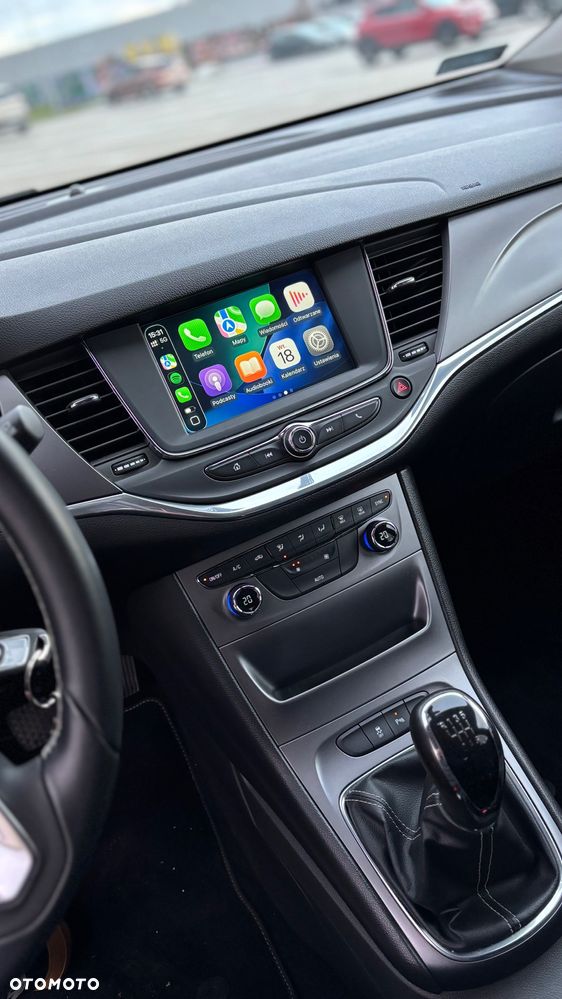 Opel Astra 1.4 T Enjoy - 10