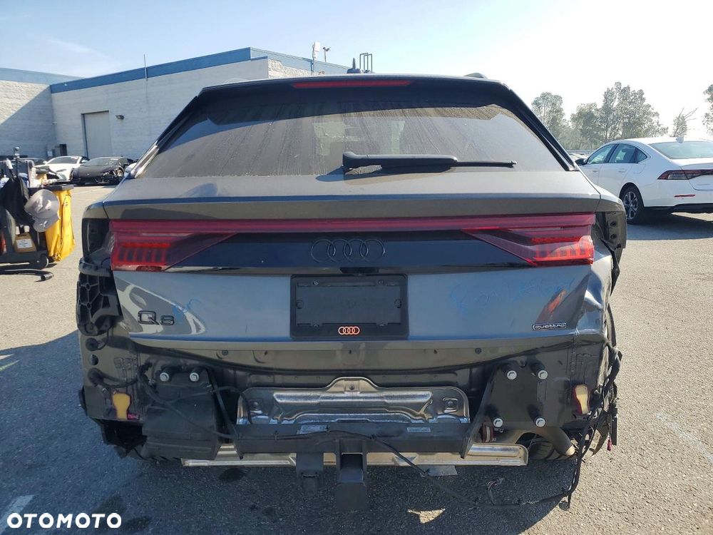 Audi Q8 - 7