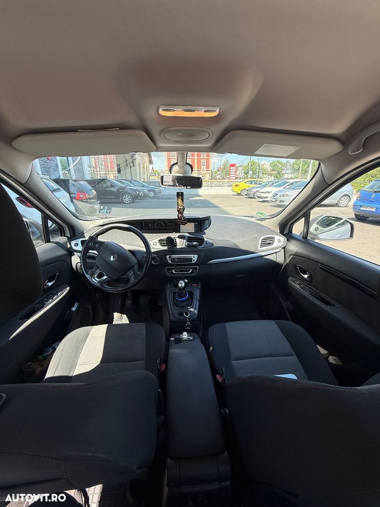 Renault Scenic 1.5dCi Expression - 4
